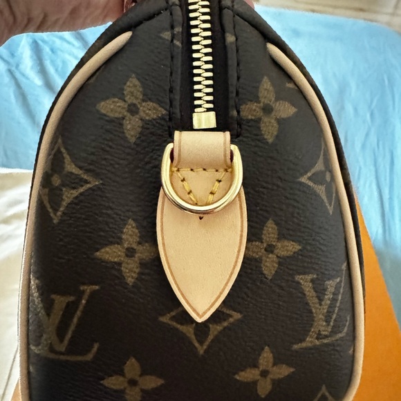 LV speedy 20 - Picture 7 of 9